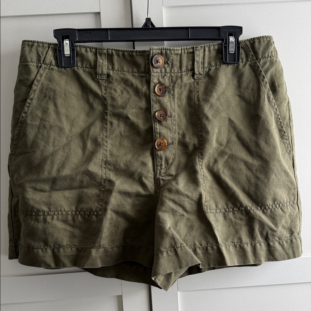 LOFT Khaki Women's Cargo Shorts